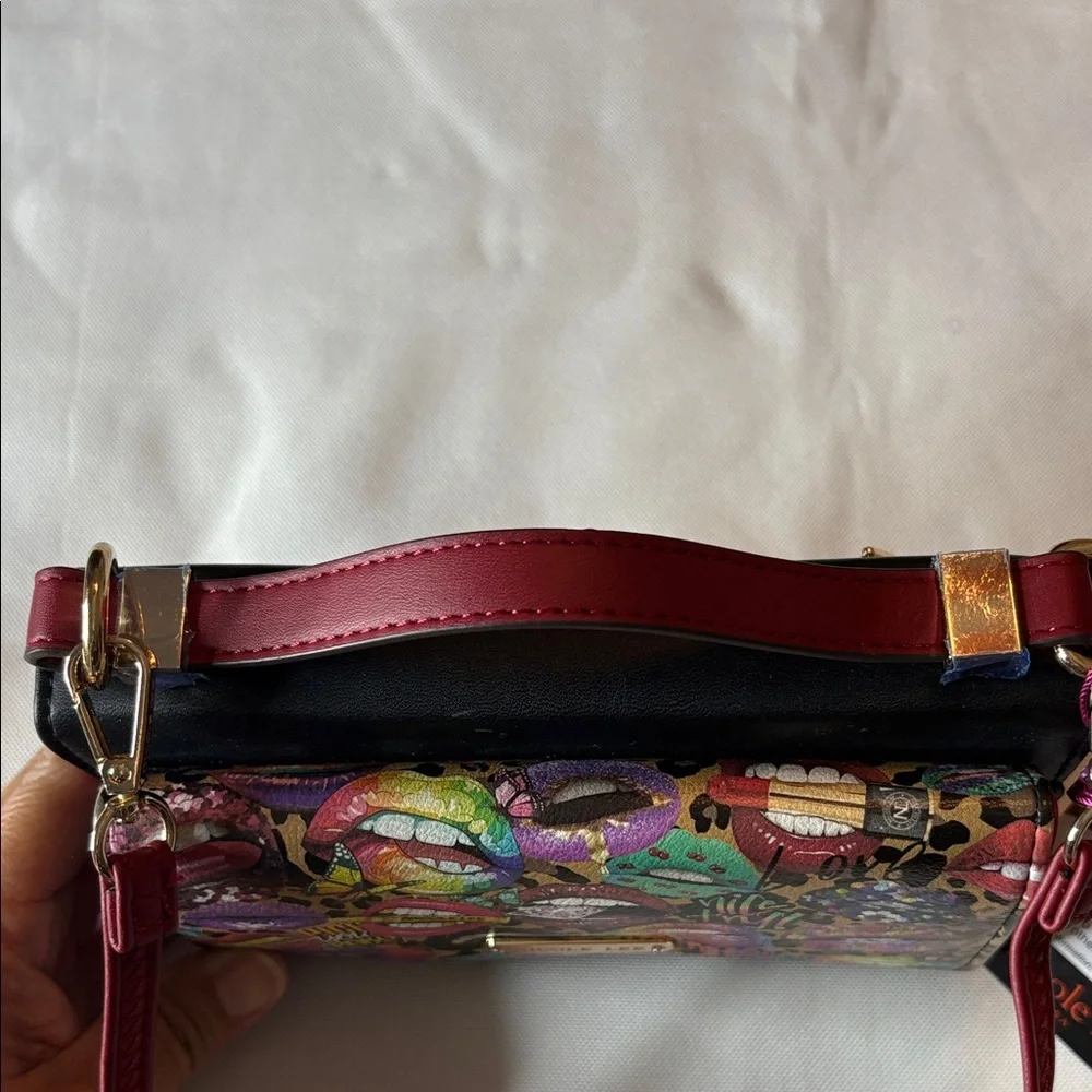 Nicole Lee crossbody - Picture 5 of 6